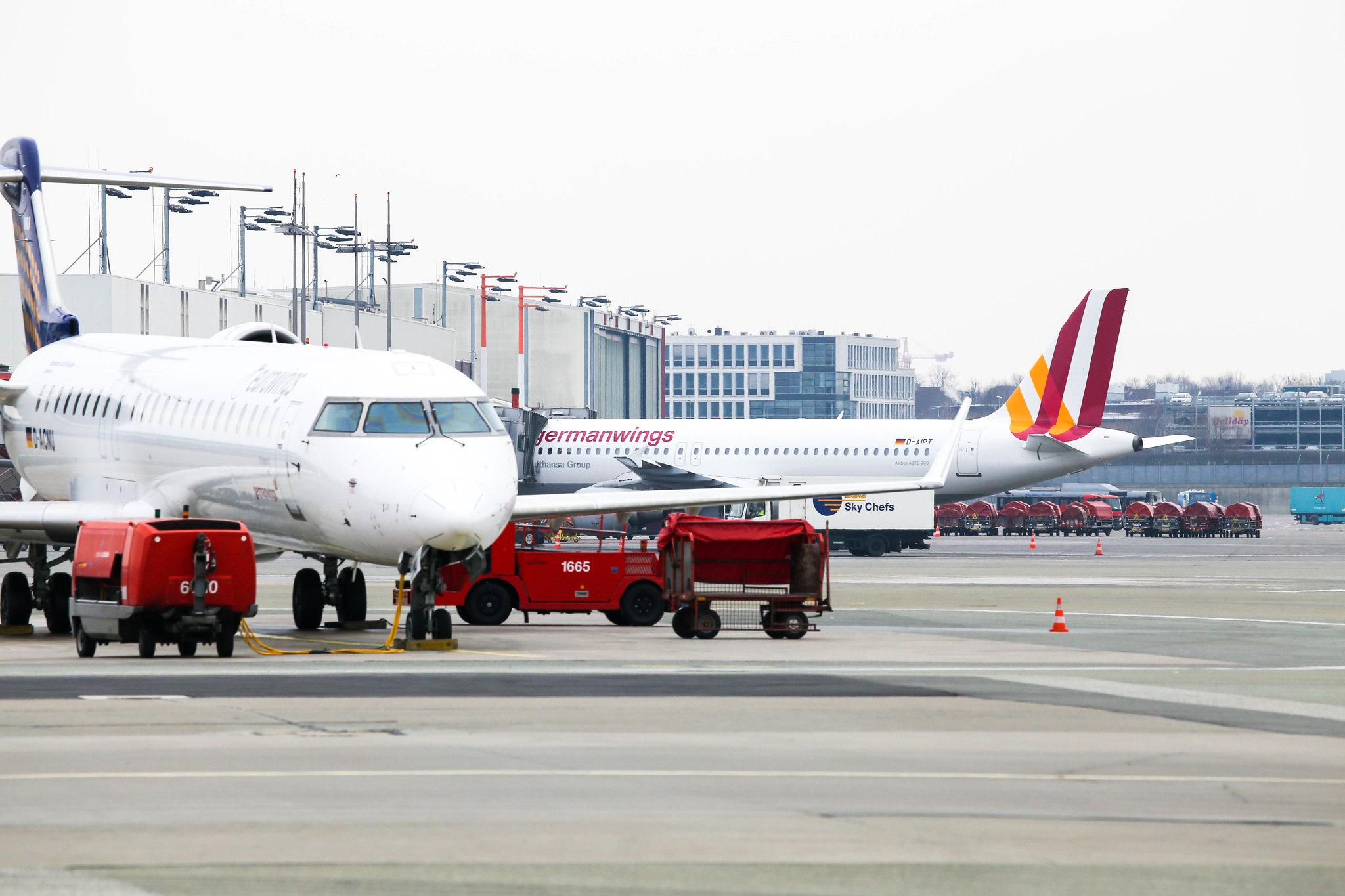 Hamburg Airport: Germanwings (4U / GWI) | Airbus A320-211 A320 | D-AIPT | MSN 0117
