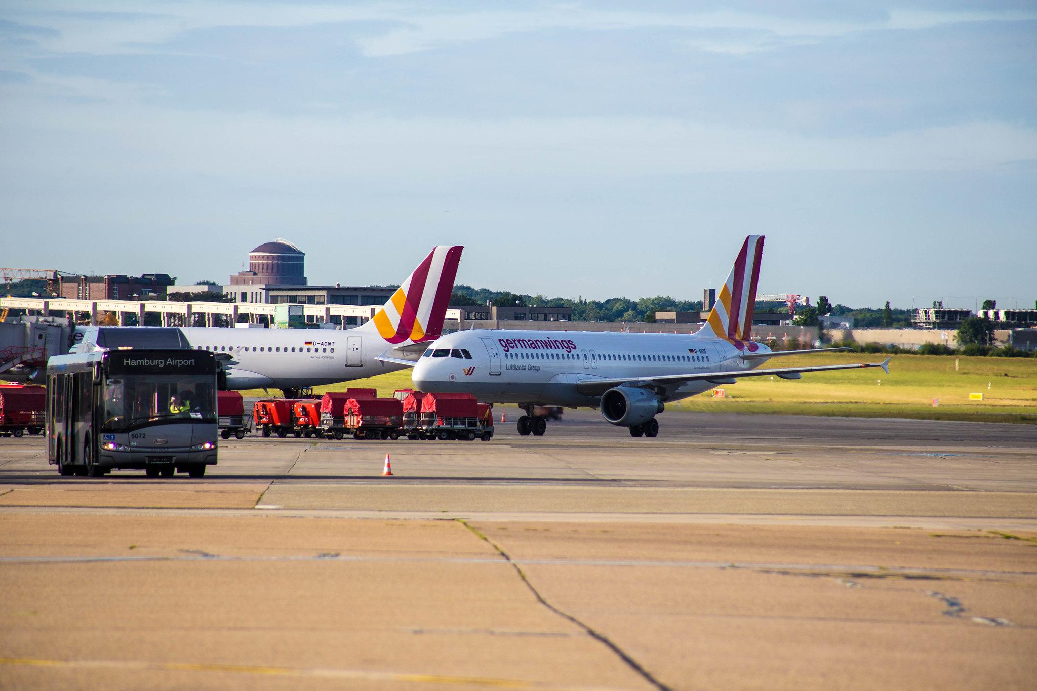 Hamburg Airport: Germanwings (4U / GWI) | Airbus A320-211 A320 | D-AIQF | MSN 0216