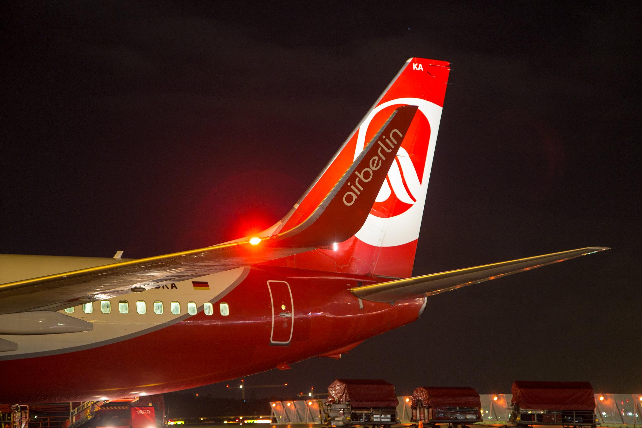 Hamburg Airport: Air Berlin (AB / BER) | Boeing 737-82R B738 | D-ABKA | MSN 29329
