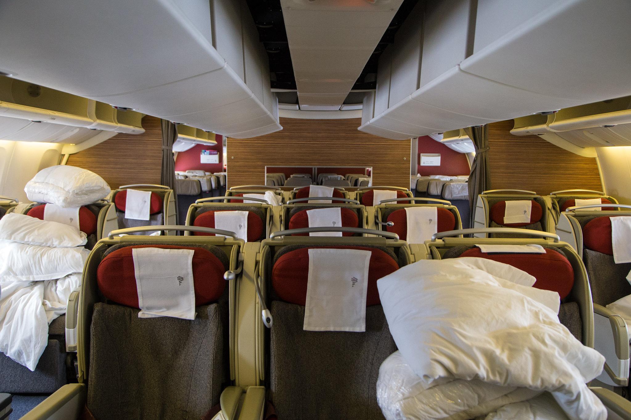 Frankfurt Airport: LATAM Airlines (LA / LAN) | Operator: LATAM Brasil |  Boeing 777-32W(ER) B77W | PT-MUI | MSN 40589 | Business Class