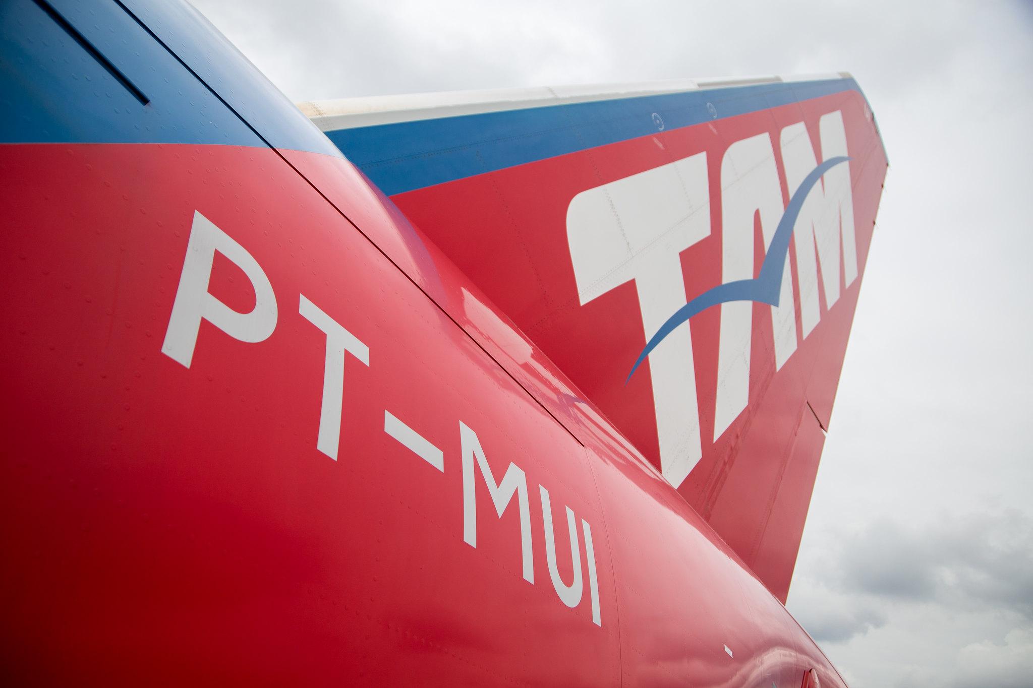 Frankfurt Airport: LATAM Airlines (LA / LAN) | Operator: LATAM Brasil |  Boeing 777-32W(ER) B77W | PT-MUI | MSN 40589