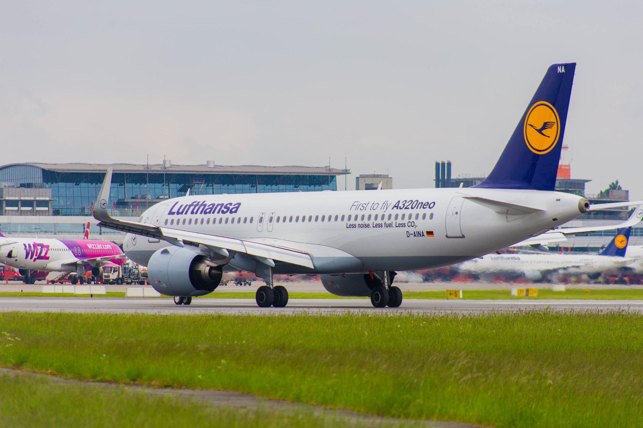 Hamburg Airport: Lufthansa (LH / DLH) |  Airbus A320-271N A20N | D-AINA | MSN 6801