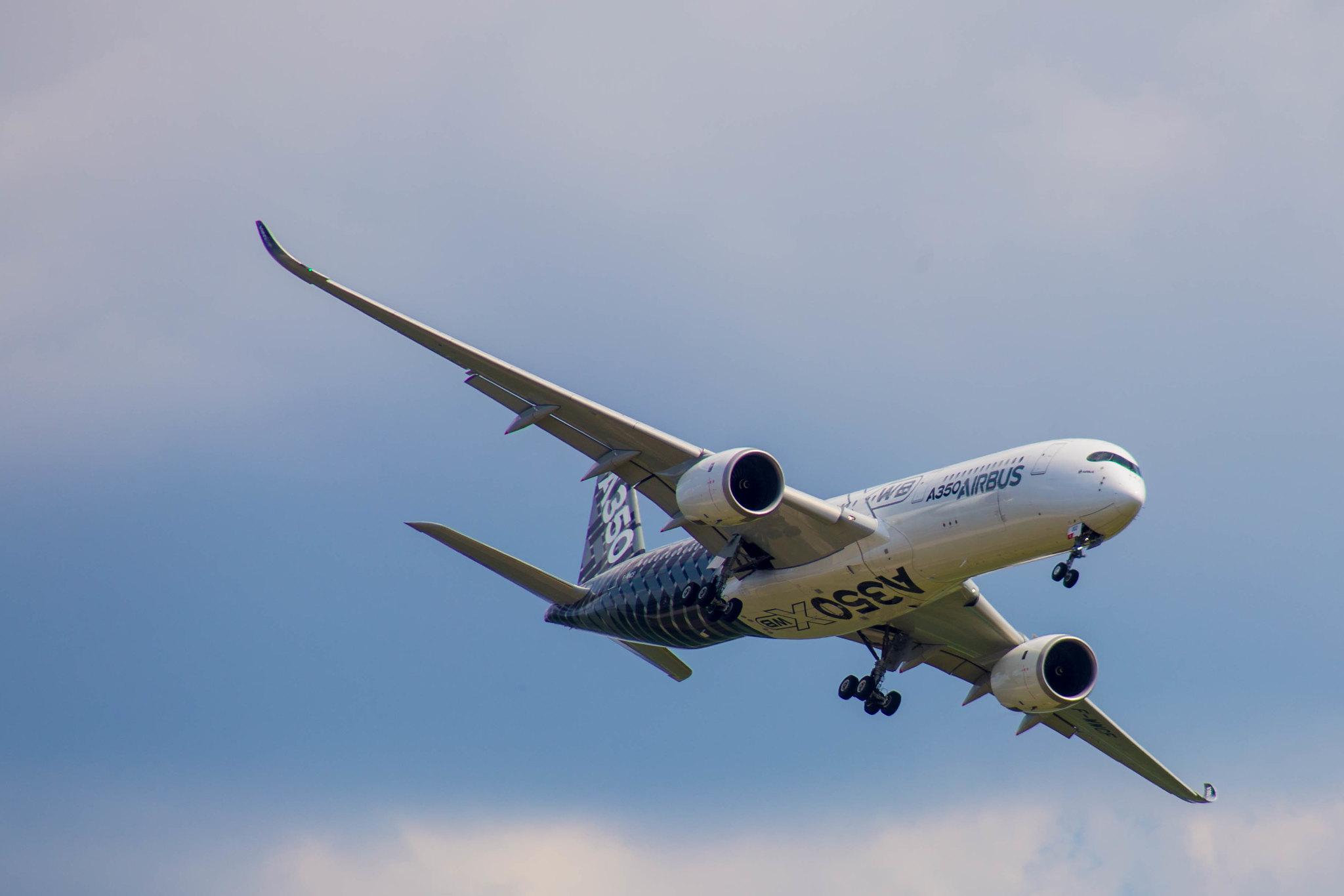 ILA: Airbus (/ AIB) |  Airbus A350-941 A359 | F-WWCF | MSN 002