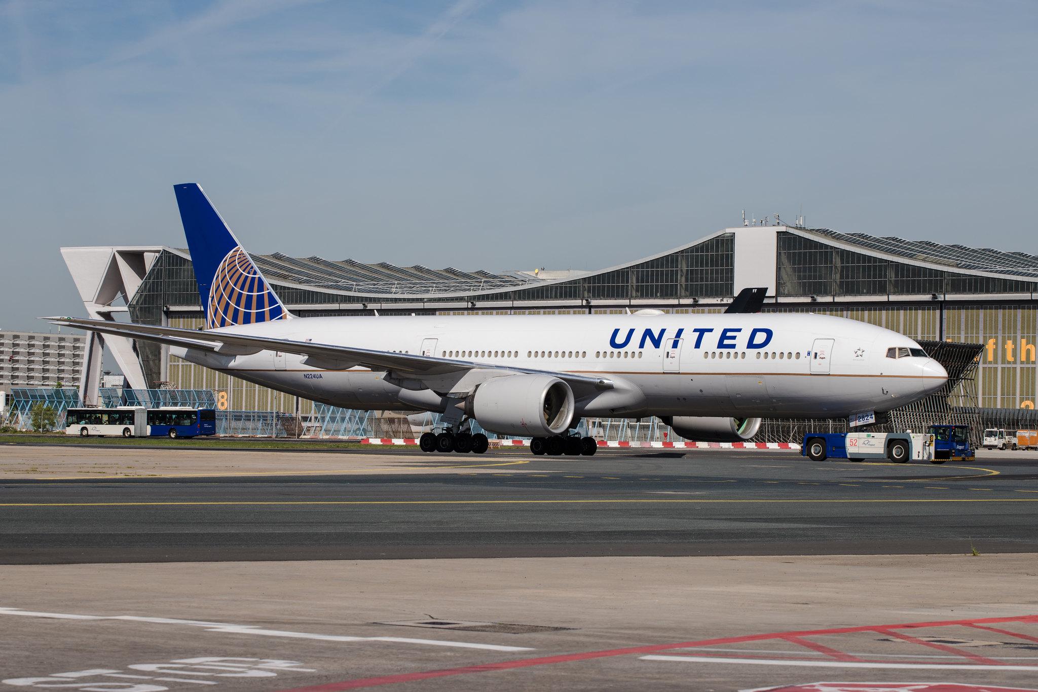 Frankfurt Airport: United Airlines (UA / UAL) |  Boeing 777-222(ER) B772 | N224UA | MSN 30225