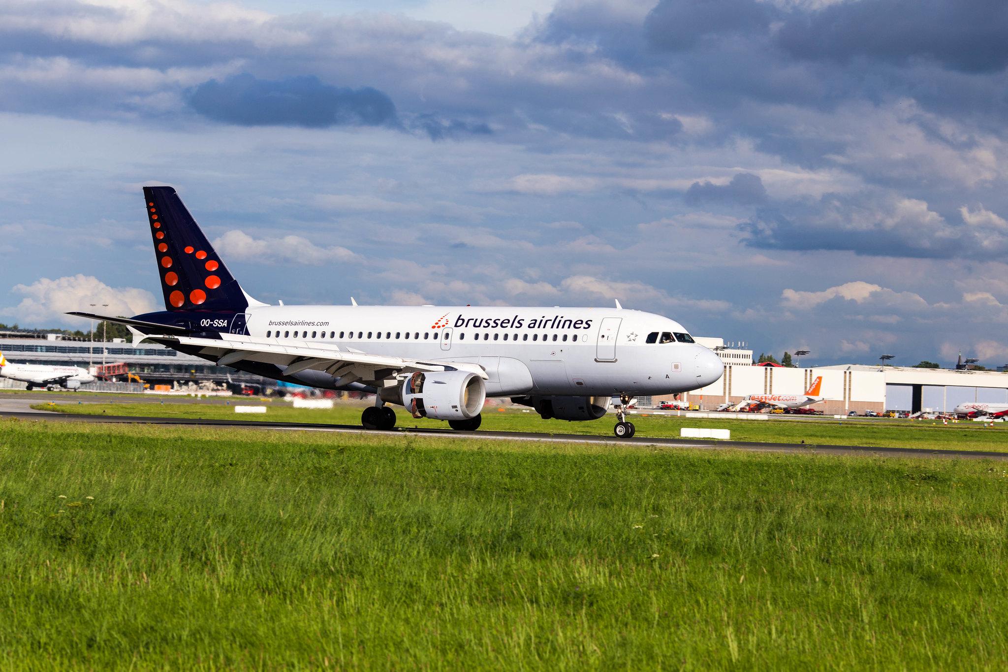 Hamburg Airport: Brussels Airlines (SN / BEL) |  Airbus A319-111 A319 | OO-SSA | MSN 2392