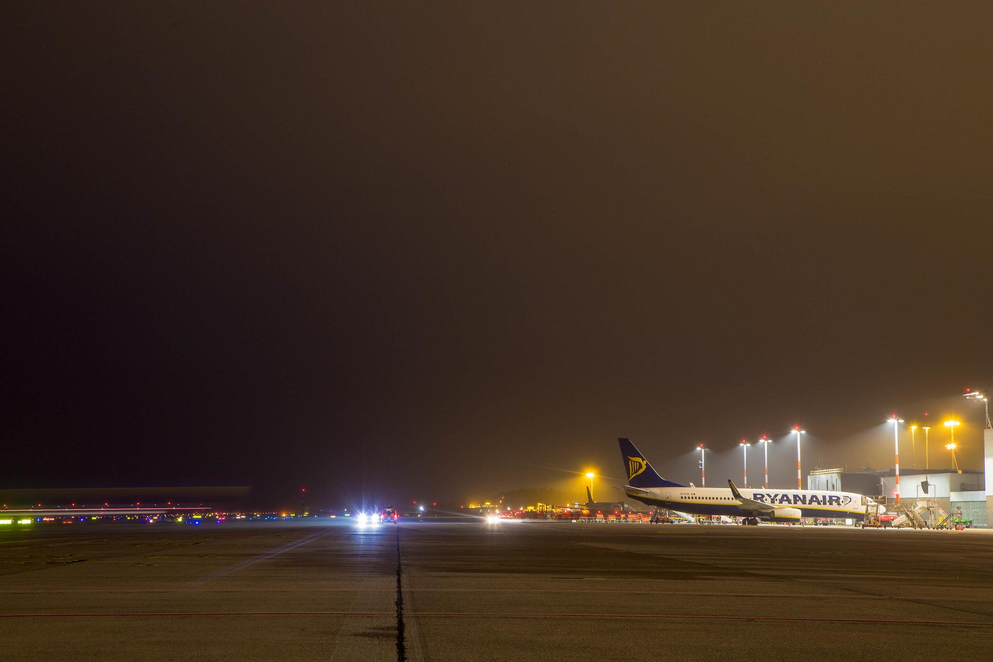 Hamburg Airport: Ryanair (FR / RYR) |  Boeing 737-8AS B738 | EI-FIE | MSN 44695