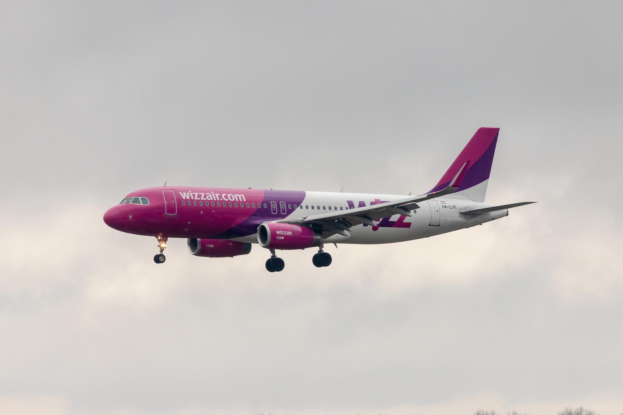 Hamburg Airport: Wizz Air (W6 / WZZ) |  Airbus A320-232 A320 | HA-LYF | MSN 6195