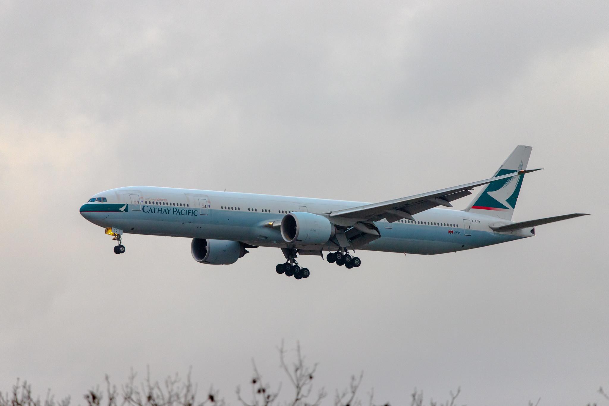 London Heathrow Airport: Cathay Pacific (CX / CPA) |  Boeing 777-367(ER) B77W | B-KQO | MSN 41757