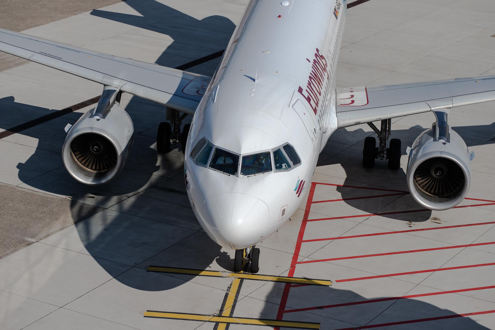 Düsseldorf Airport: Eurowings (EW / EWG) |  Airbus A319-112 A319 | D-ABGQ | MSN 3700