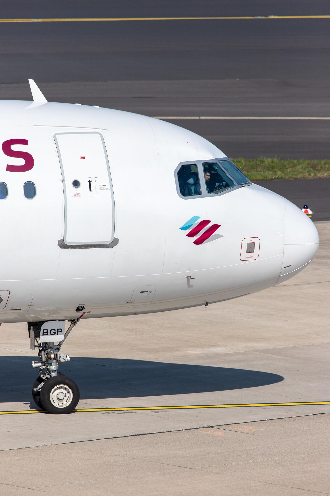 Düsseldorf Airport: Eurowings (EW / EWG) |  Airbus A319-112 A319 | D-ABGP | MSN 3728