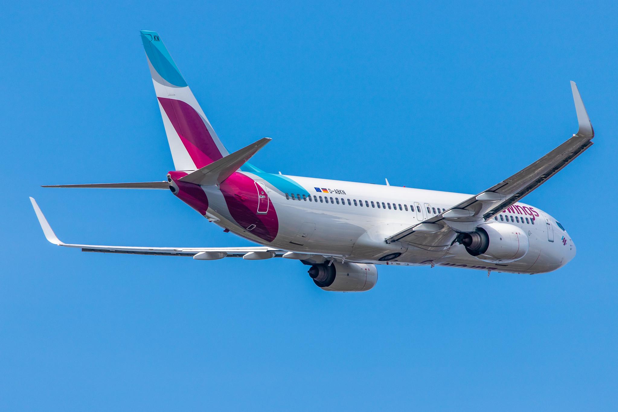 Hamburg Airport: Eurowings (EW / EWG) | Operator: TUI fly |  Boeing 737-86J B738 | D-ABKN | MSN 37756