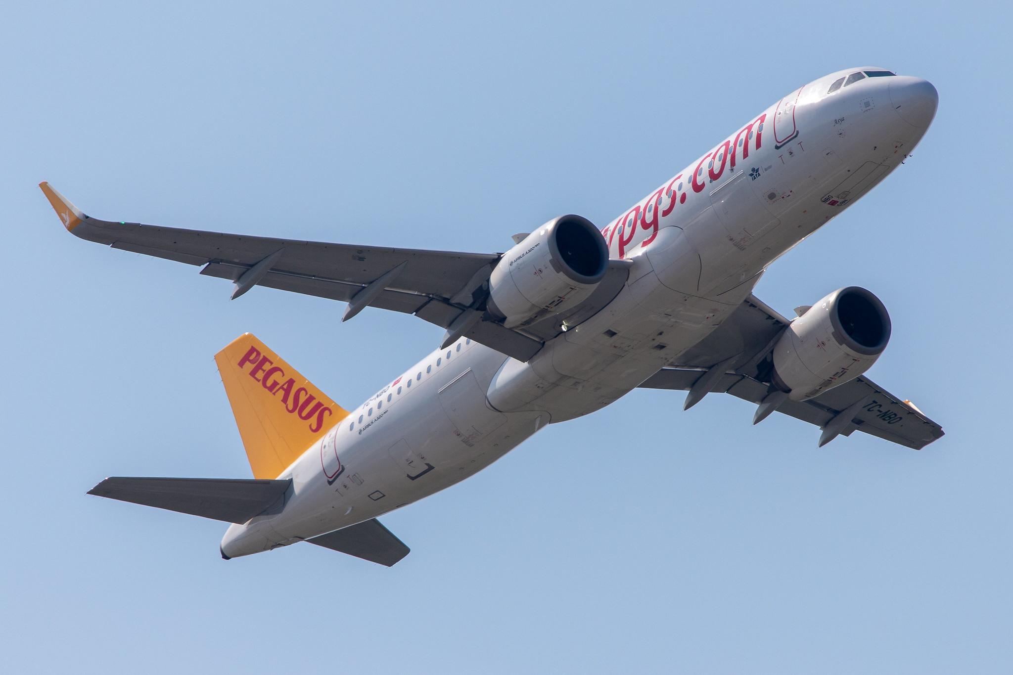 Hamburg Airport: Pegasus (PC / PGT) | Operator: Pegasus Airlines |  Airbus A320-251N A20N | TC-NBO | MSN 08048