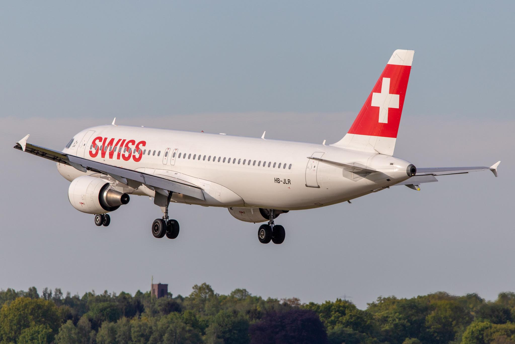 Hamburg Airport: Swiss (LX / SWR) |  Airbus A320-214 A320 | HB-JLR | MSN 5037