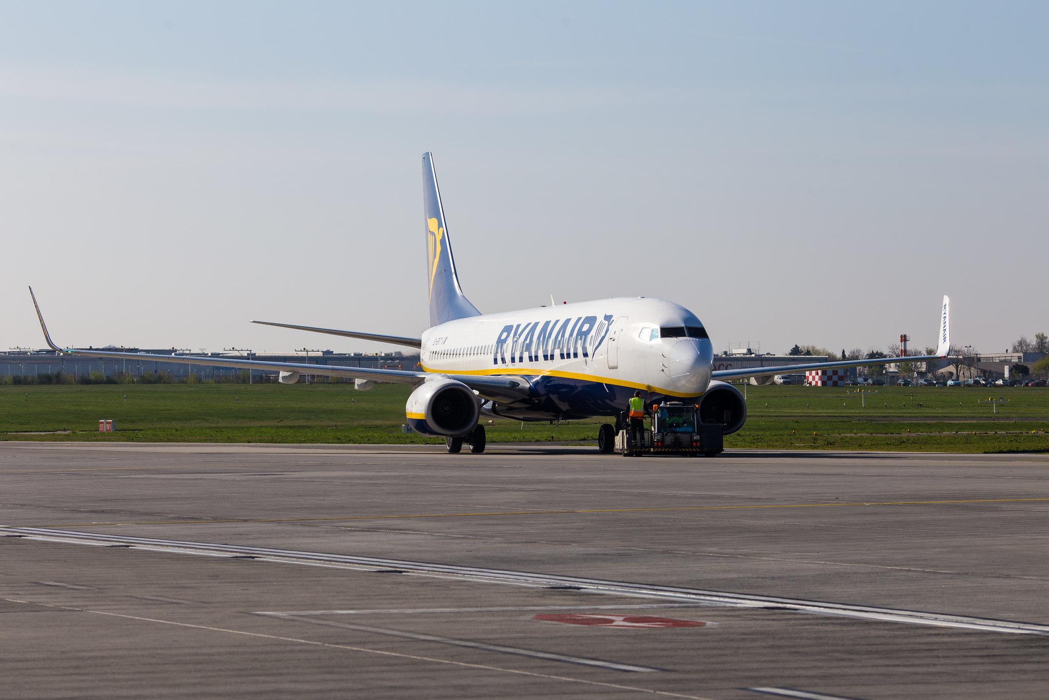Hamburg Airport: Ryanair (FR / RYR) |  Boeing 737-8AS B738 | EI-EKT | MSN 38505