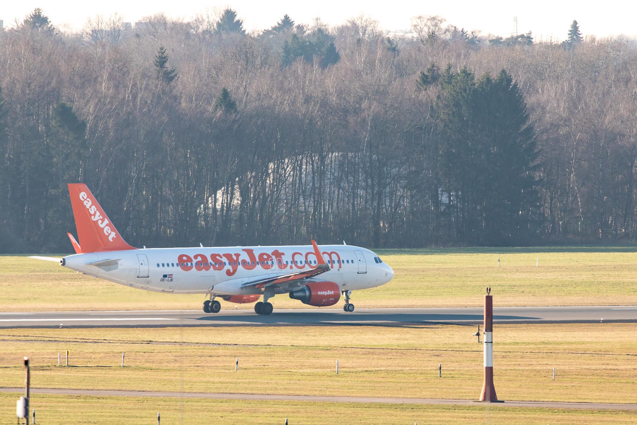 Hamburg Airport: easyJet (U2 / EZY) | Operator: easyJet Europe |  Airbus A320-214 A320 | OE-IJK | MSN 6565