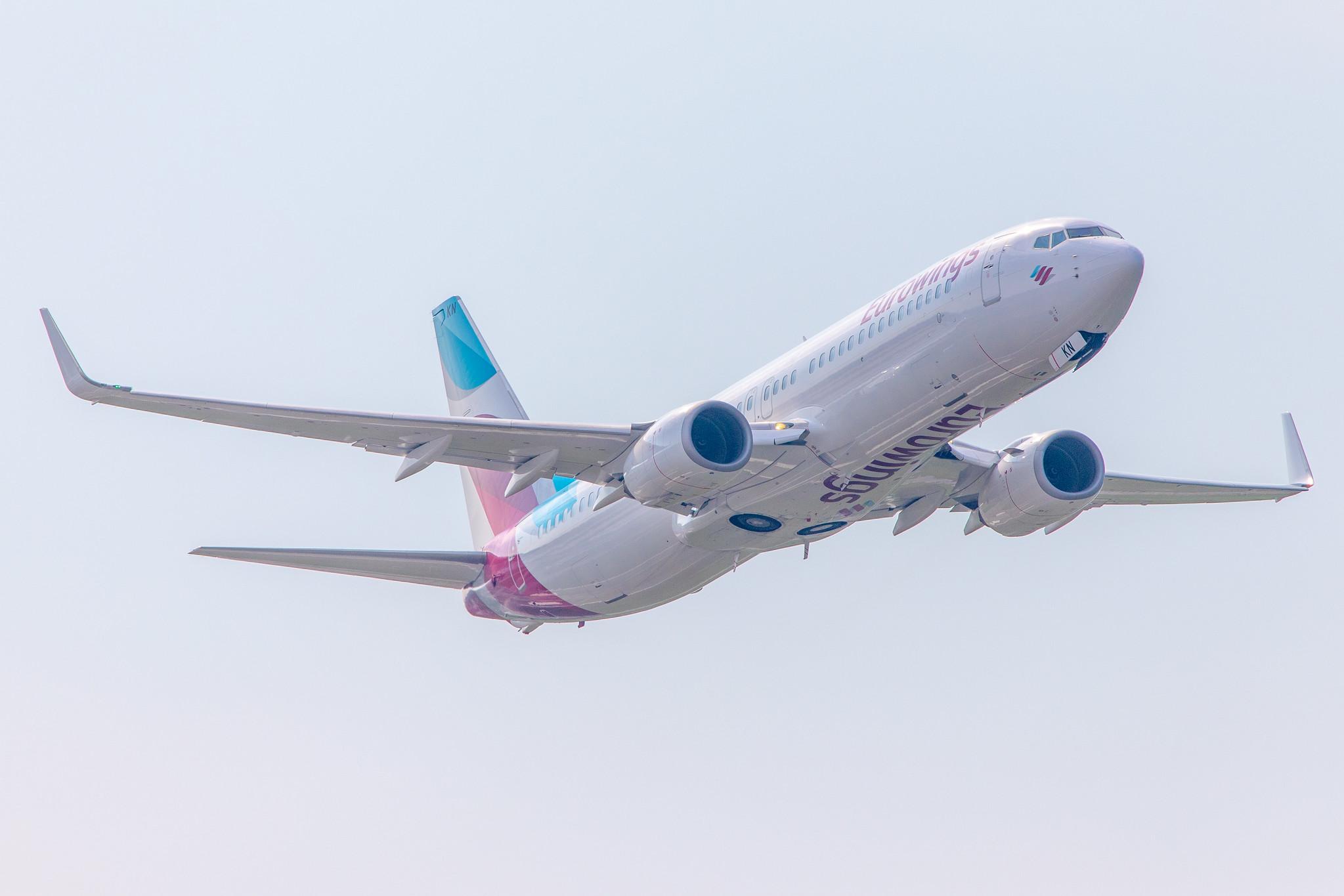 Hamburg Airport: Eurowings (EW / EWG) | Operator: TUI fly |  Boeing 737-86J B738 | D-ABKN | MSN 37756