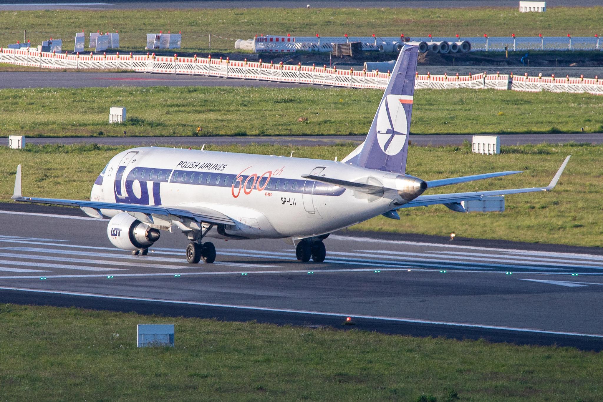 Hamburg Airport: LOT (LO / LOT) | Livery: 600th E-jet Livery | Embraer E175LR E75S | SP-LII | MSN 17000290