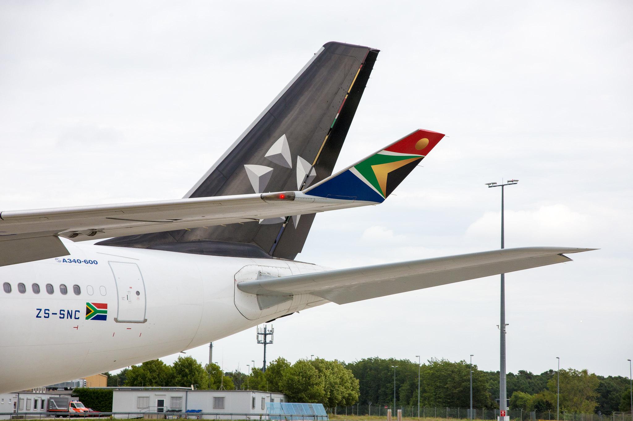 Frankfurt Airport: South African Airways (SA / SAA) |  Livery: Star Alliance Livery |  Airbus A340-642 A346 | ZS-SNC | MSN 0426