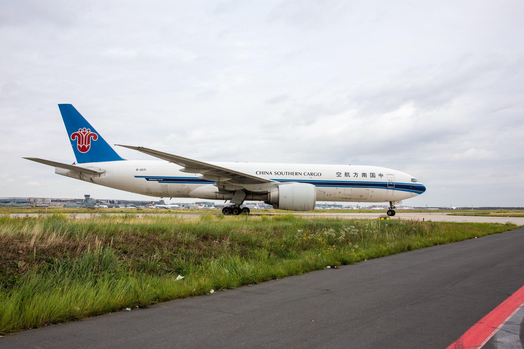 Frankfurt Airport: China Southern Cargo (CZ / CSN) | Operator: China Southern Airlines |  Boeing 777-F1B B77L | B-2071 | MSN 37309