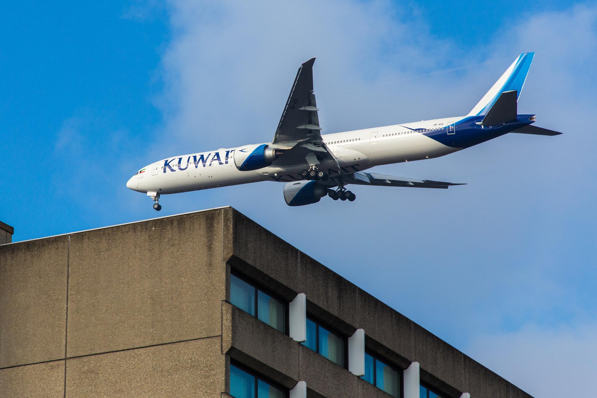 Frankfurt Airport: Kuwait Airways (KU / KAC) |  Boeing 777-369(ER) B77W | 9K-AOL | MSN 62569