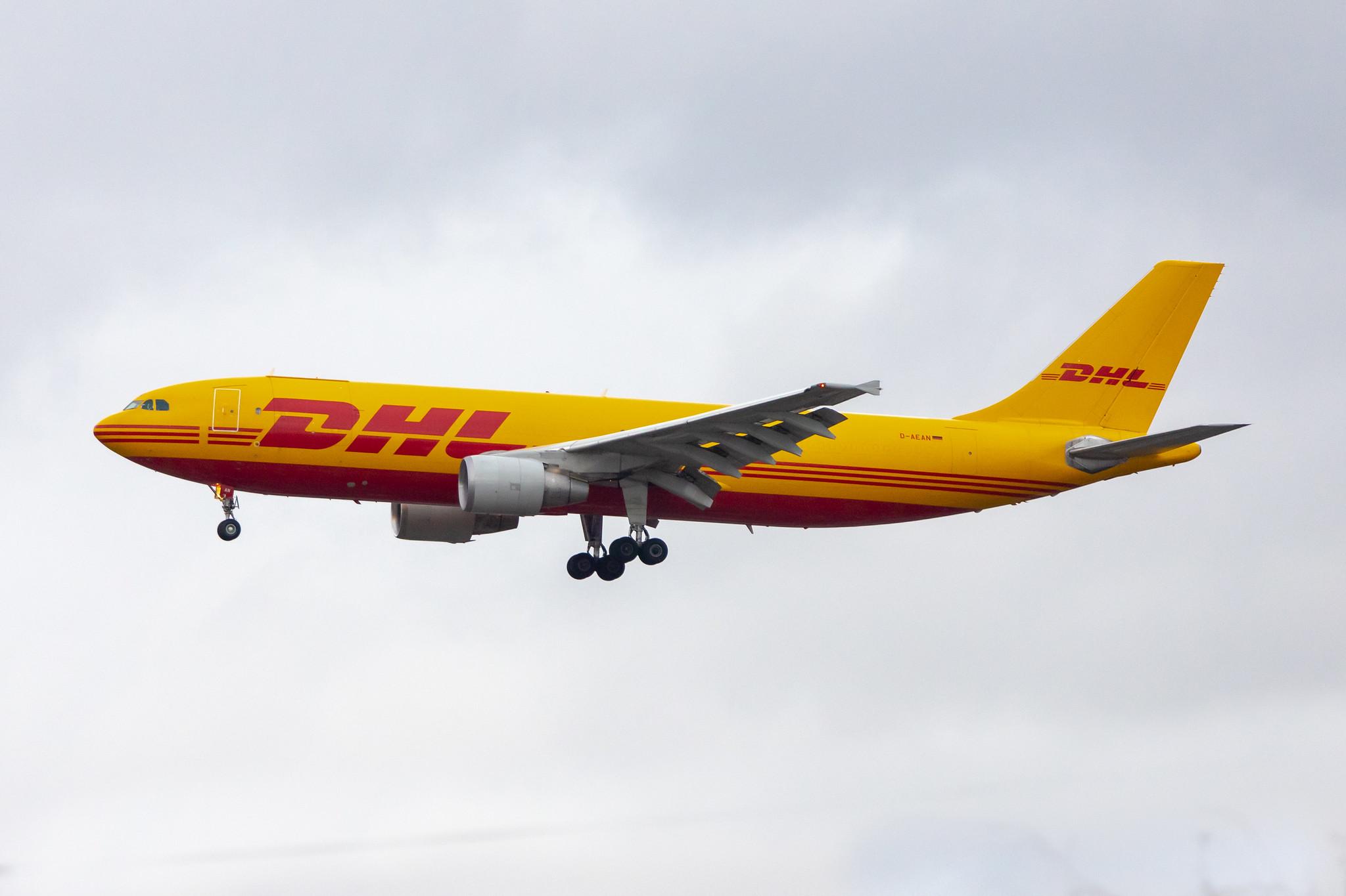 London Heathrow Airport: DHL (D0 / DHK) | Operator: European Air Transport |  Airbus A300B4-622R(F) A306 | D-AEAN | MSN 703