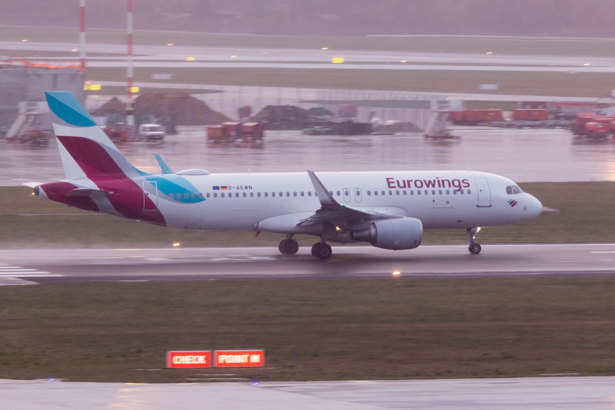 Hamburg Airport: Eurowings (EW / EWG) |  Airbus A320-214 A320 | D-AEWN | MSN 7393