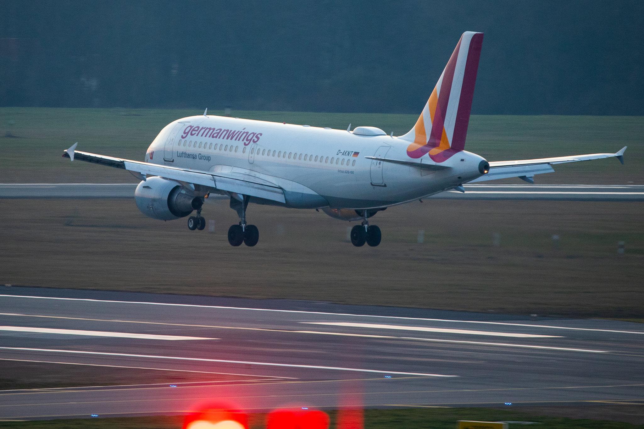 Hamburg Airport: Eurowings (EW / EWG) | Operator: Germanwings |  Airbus A319-112 A319 | D-AKNT | MSN 2607
