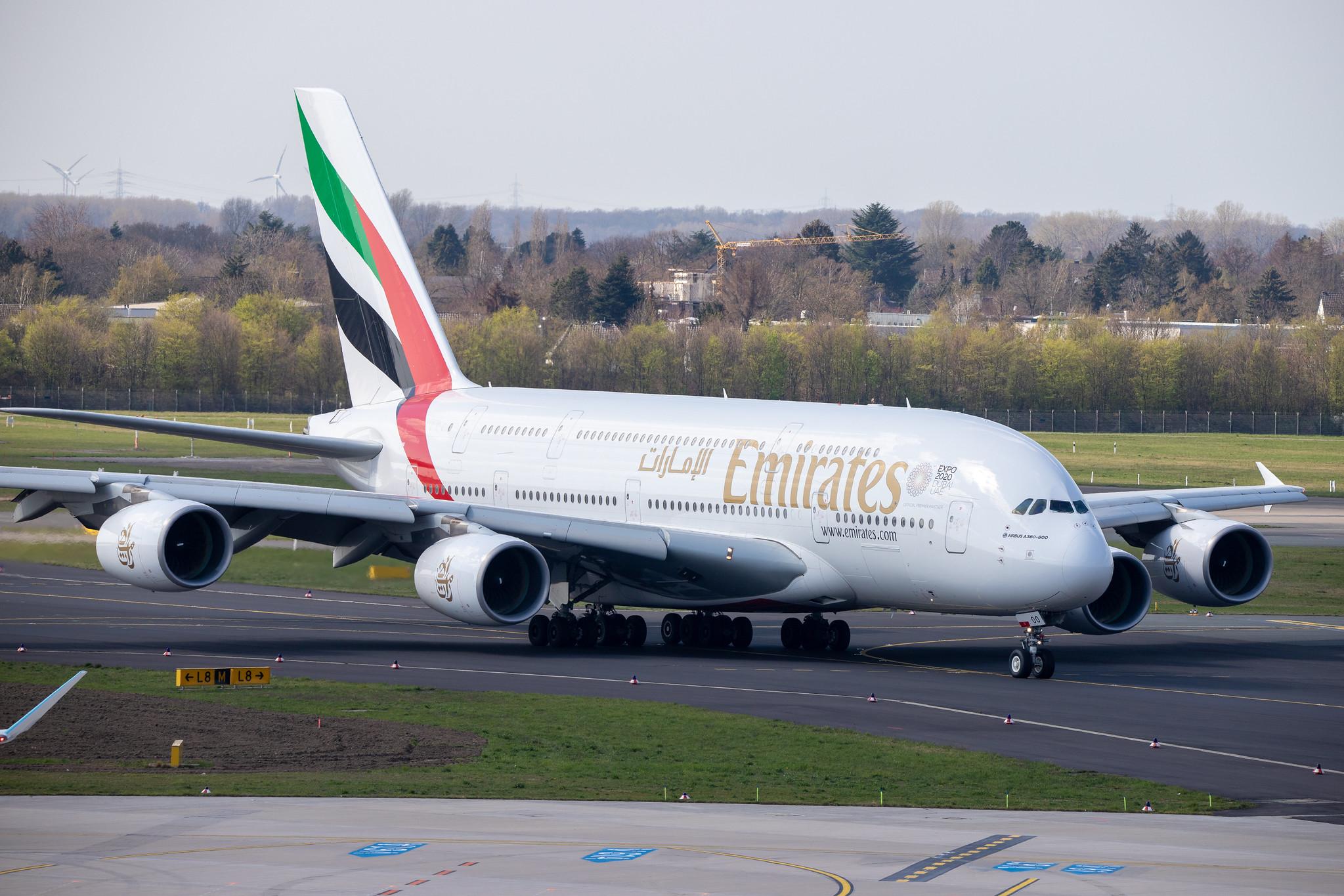 Düsseldorf Airport: Emirates (EK / UAE) |  Airbus A380-861 A388 | A6-EOO | MSN 190