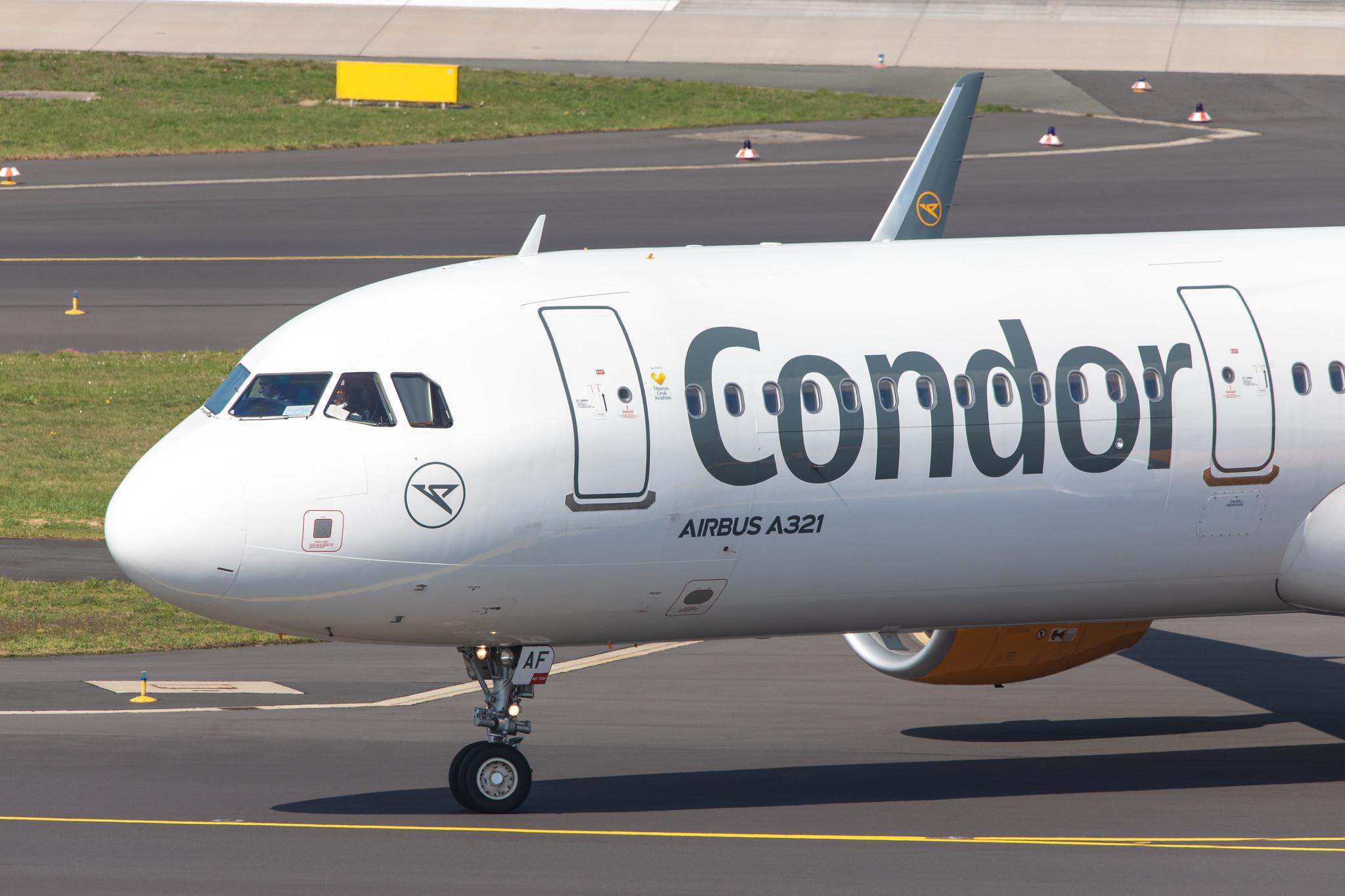 Düsseldorf Airport: Condor (DE / CFG) | Operator: Thomas Cook Aviation |  Airbus A321-211 A321 | D-AIAF | MSN 6459