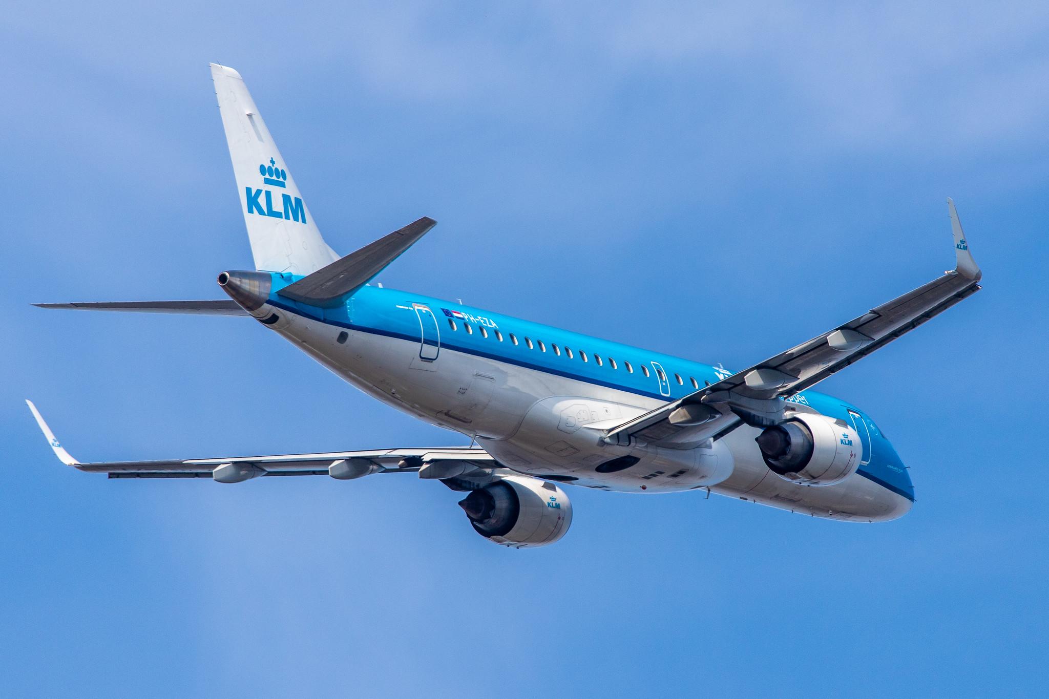 Hamburg Airport: KLM (KL / KLM) | Operator: KLM Cityhopper |  Embraer E190STD E190 | PH-EZA | MSN 19000224