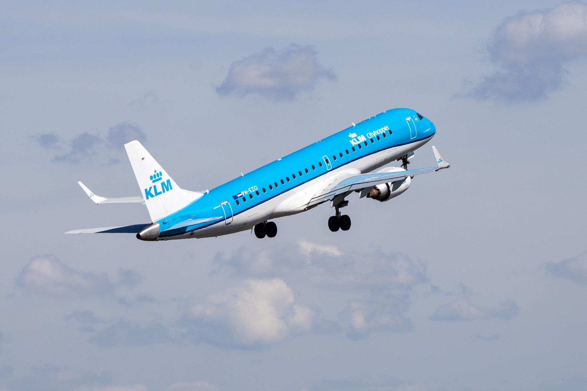 Frankfurt Airport: KLM (KL / KLM) | Operator: KLM Cityhopper |  Embraer E190STD E190 | PH-EZO | MSN 19000345