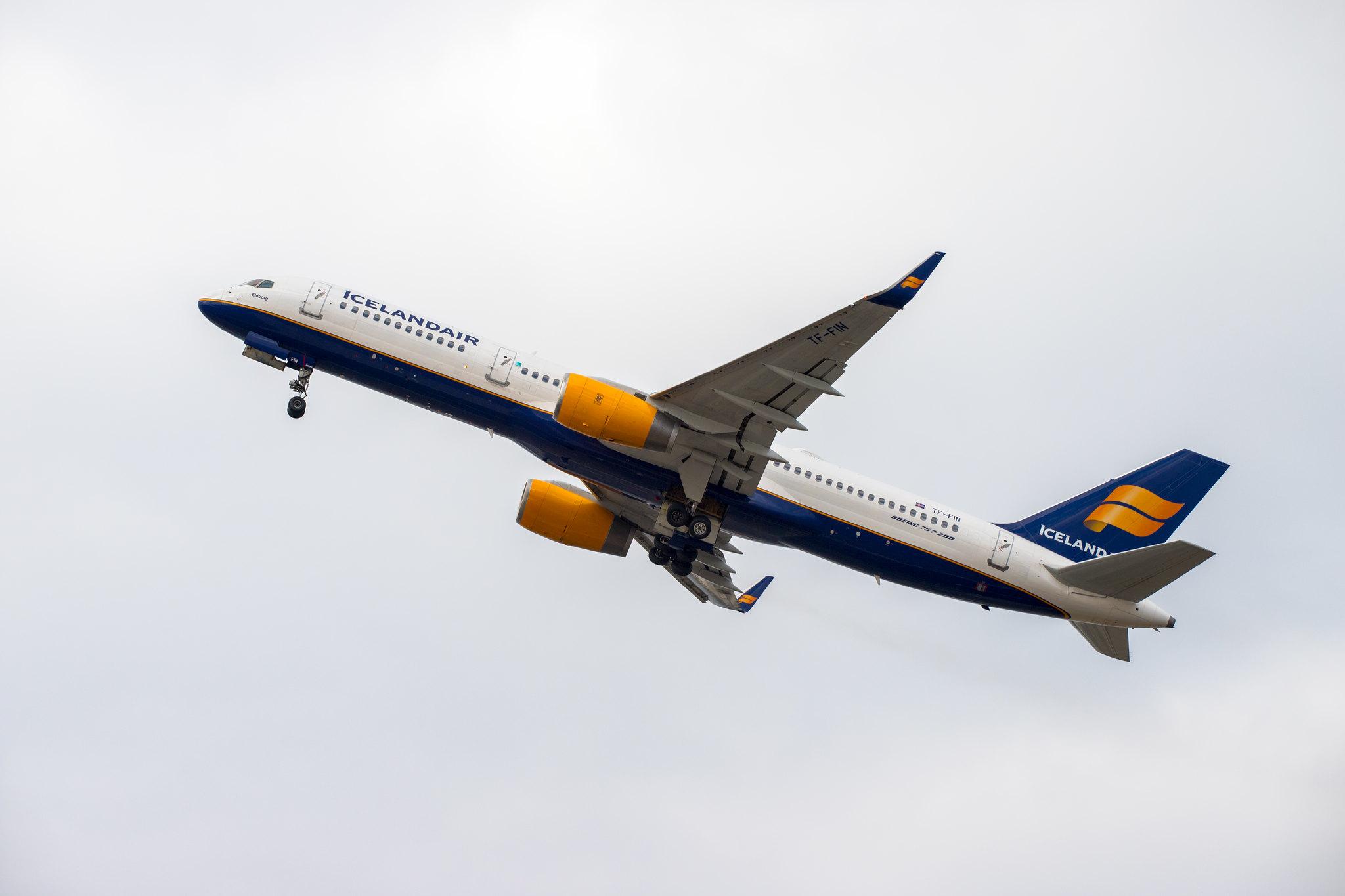 Frankfurt Airport: Icelandair (FI / ICE) |  Boeing 757-208 B752 | TF-FIN | MSN 28989