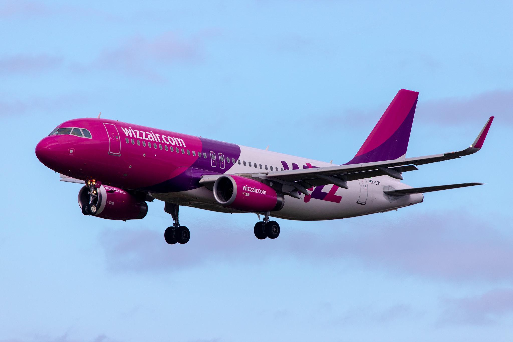 Hamburg Airport: Wizz Air (W6 / WZZ) |  Airbus A320-232 A320 | HA-LYI | MSN 6352