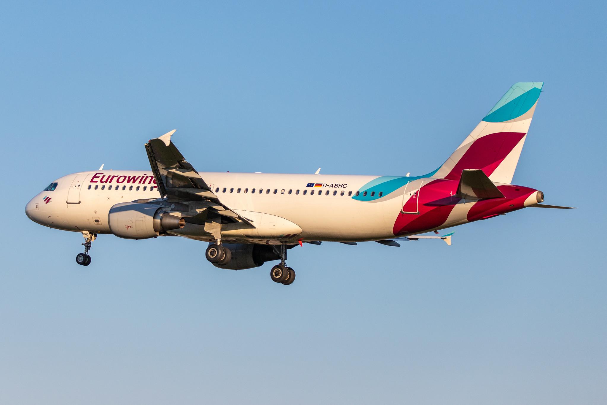 Hamburg Airport: Eurowings (EW / EWG) |  Airbus A320-214 A320 | D-ABHG | MSN 2867