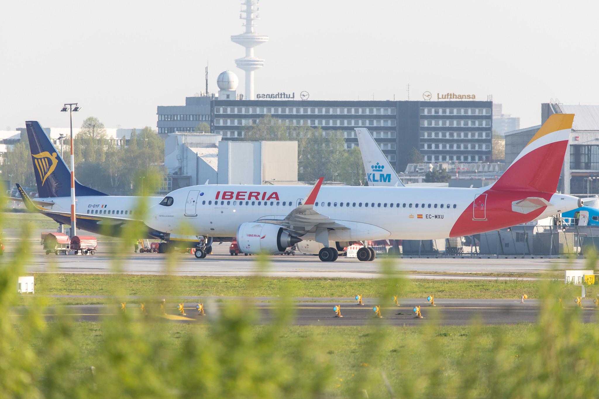 Hamburg Airport: Iberia (IB / IBE) |  Airbus A320-251N A20N | EC-MXU | MSN 8221