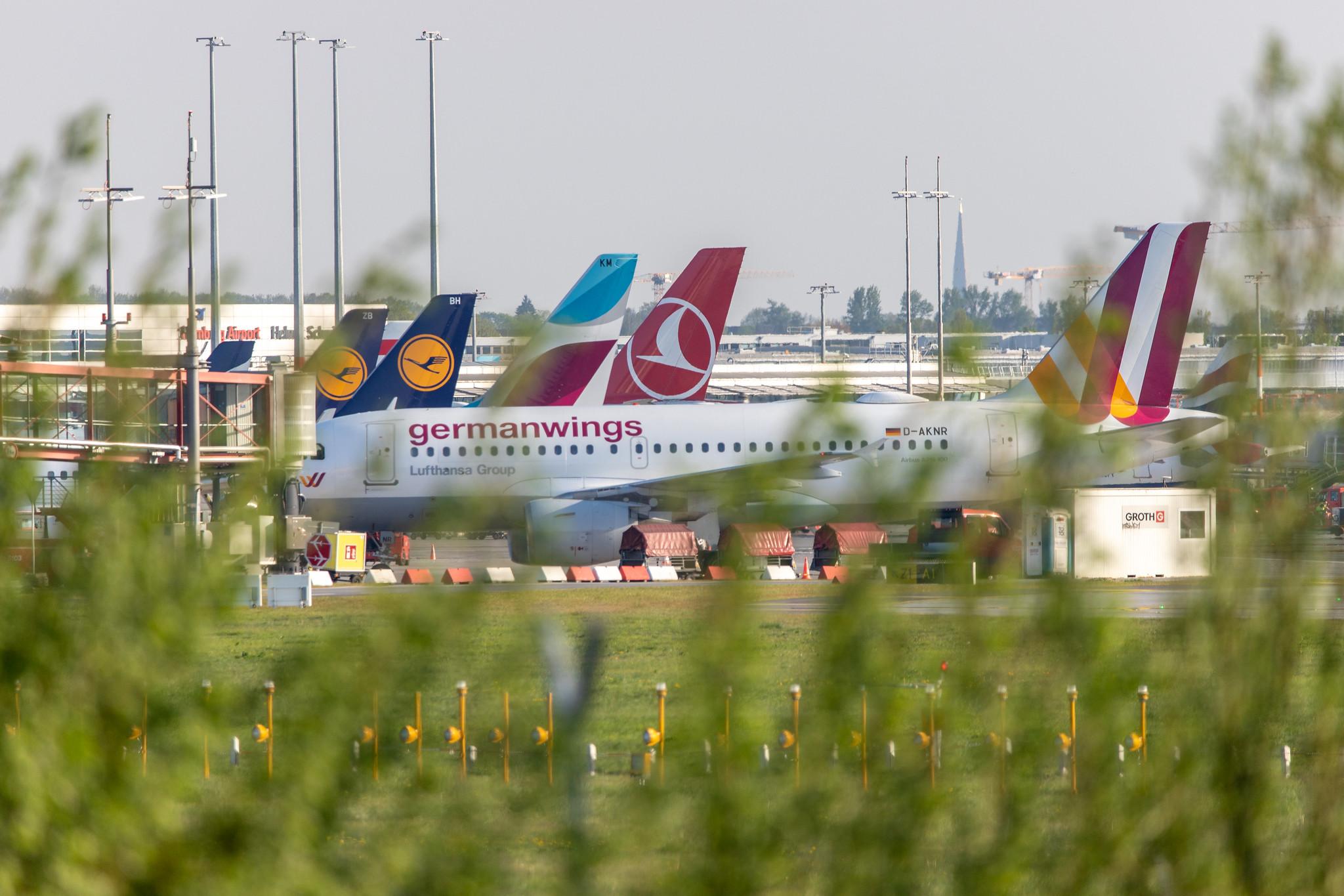 Hamburg Airport: Eurowings (EW / EWG) |  Operator: Germanwings | Airbus A319-112 A319 | D-AKNR | MSN 1209