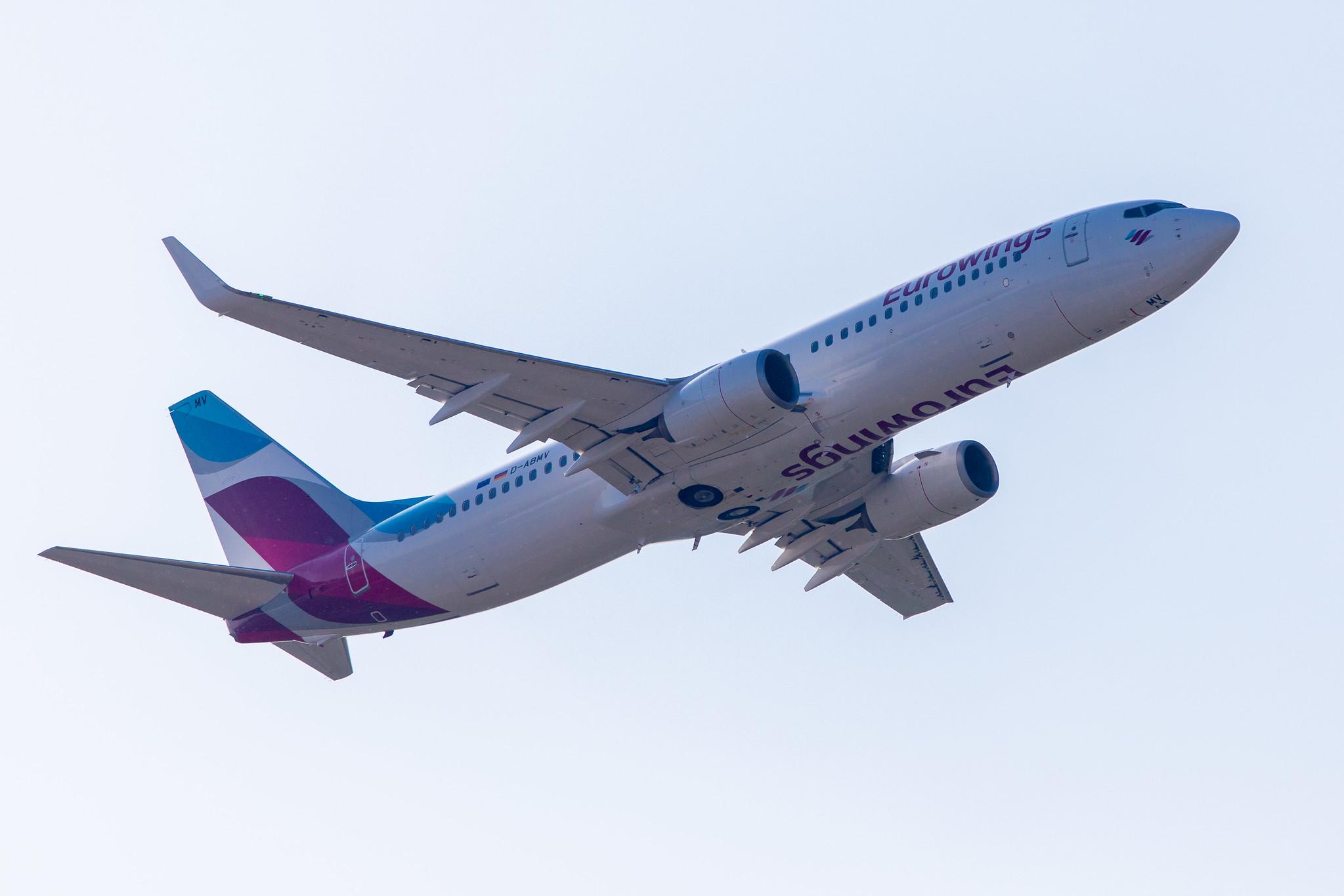 Hamburg Airport: Eurowings (EW / EWG) | Operator: TUI fly |  Boeing 737-86J B738 | D-ABMV | MSN 37785