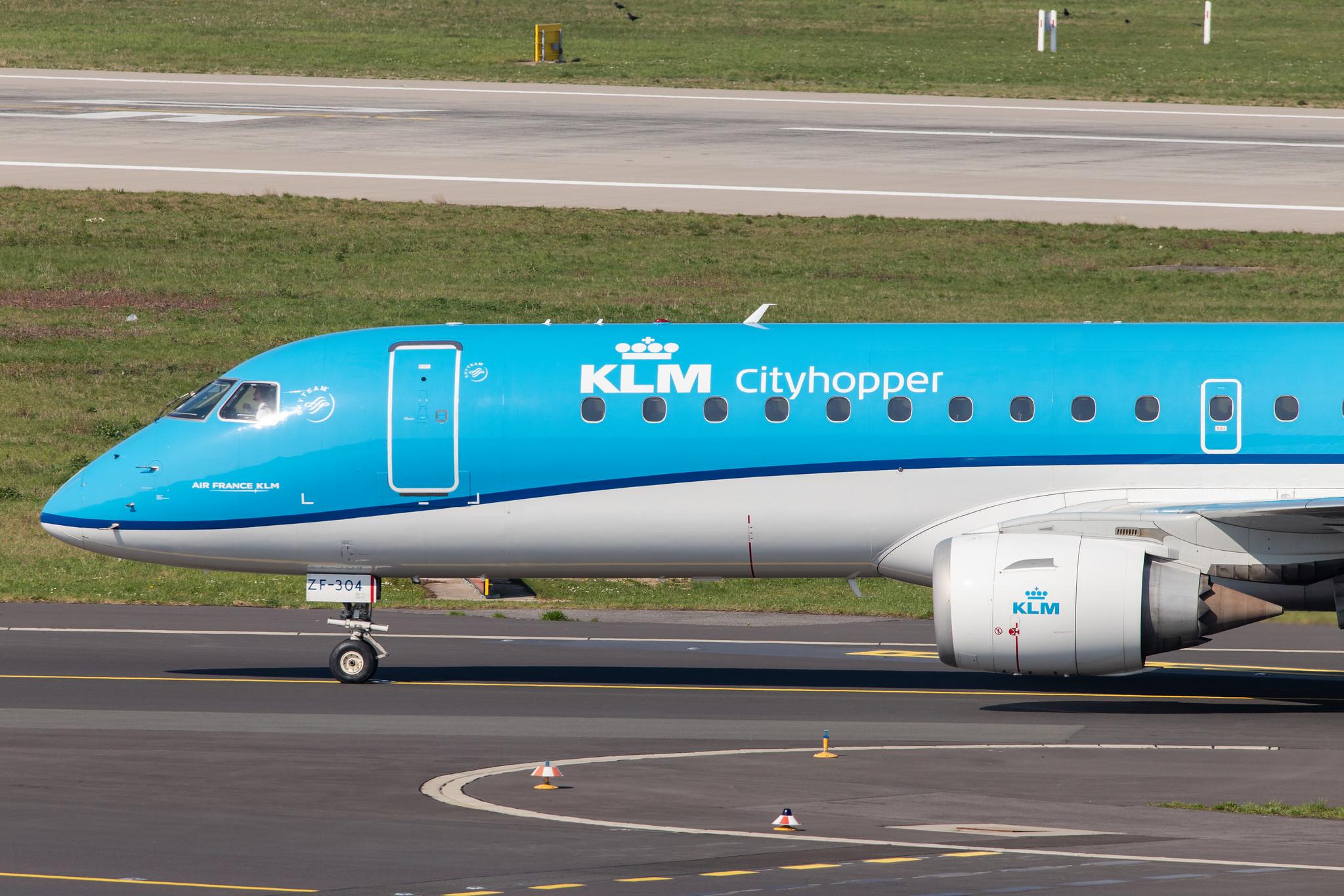 Düsseldorf Airport: KLM (KL / KLM) | Operator: KLM Cityhopper |  Embraer E190STD E190 | PH-EZF | MSN 19000304
