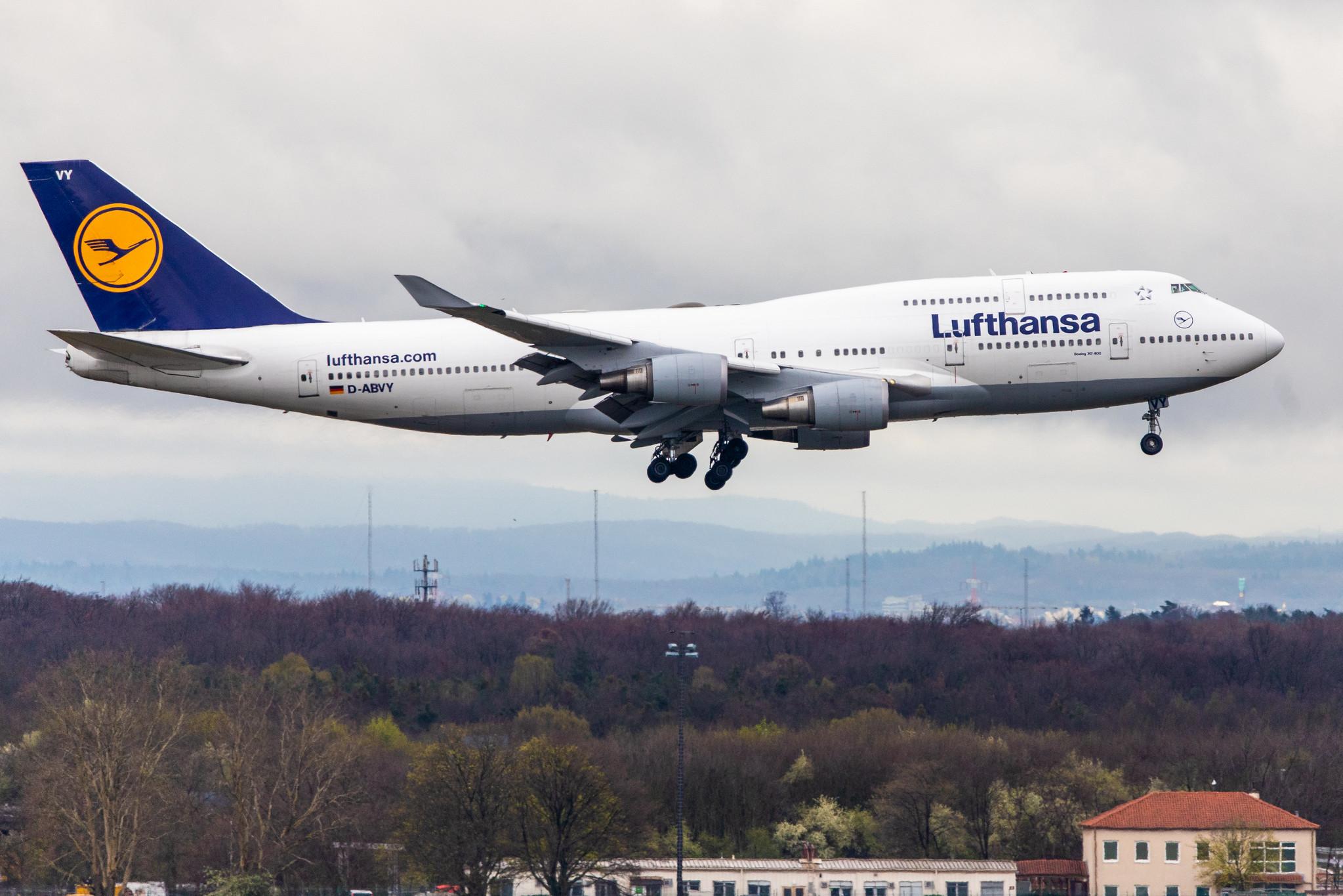 Frankfurt Airport: Lufthansa (LH / DLH) |  Boeing 747-430 B744 | D-ABVY | MSN 29869