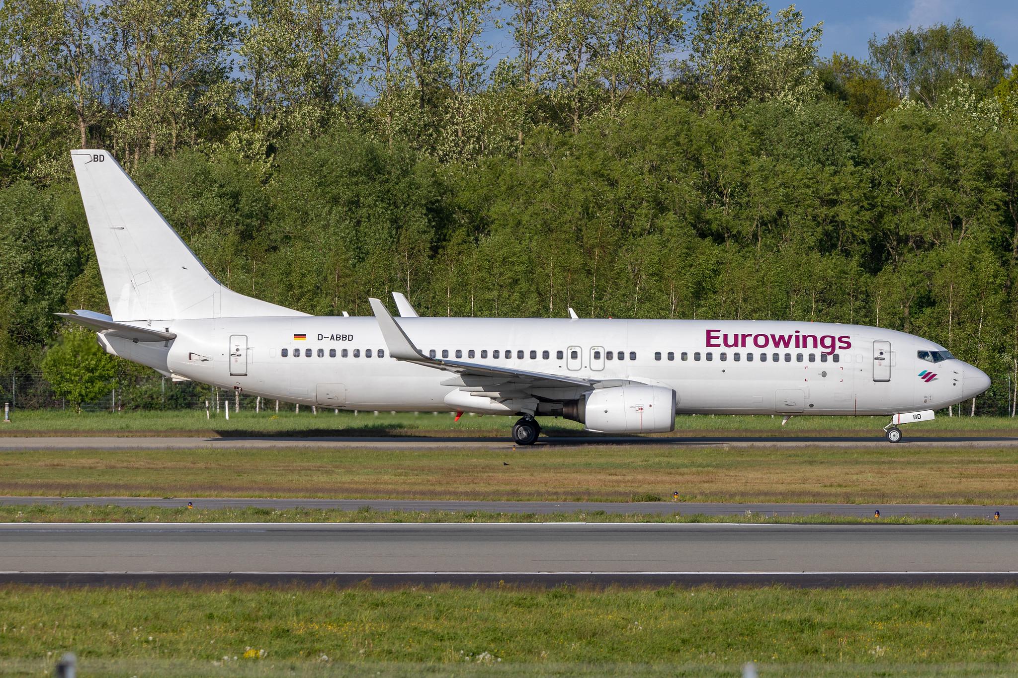 Hamburg Airport Eurowings Boeing 737-86J B738 D-ABBD operated by TUI fly MSN 30880
