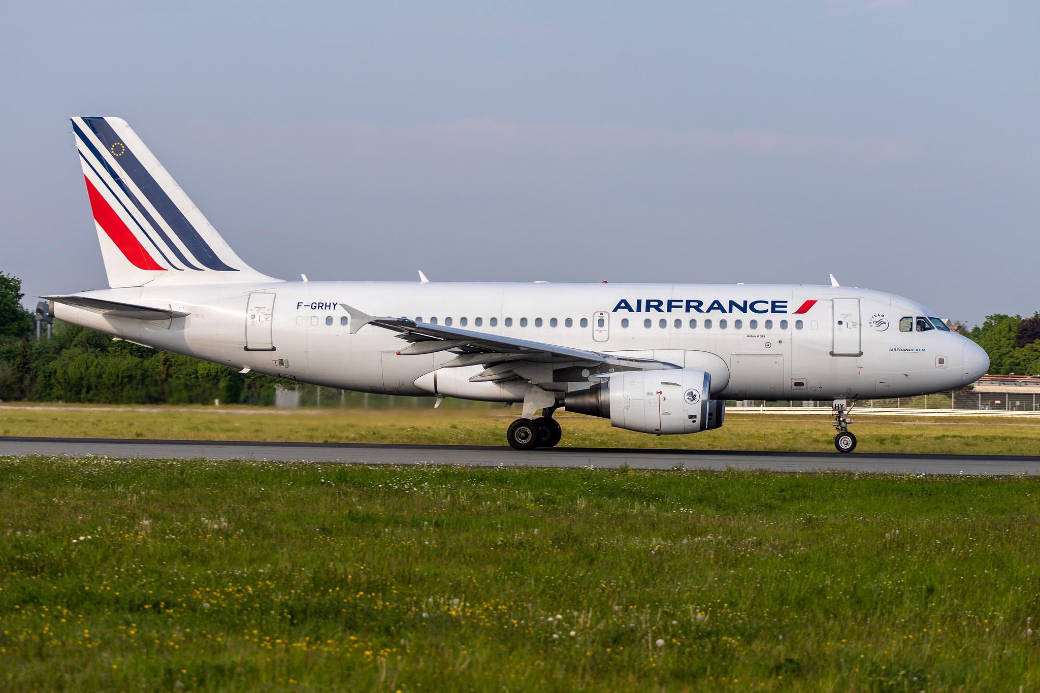 Hamburg Airport: Air France (AF / AFR) |  Airbus A319-111 A319 | F-GRHY | MSN 1616