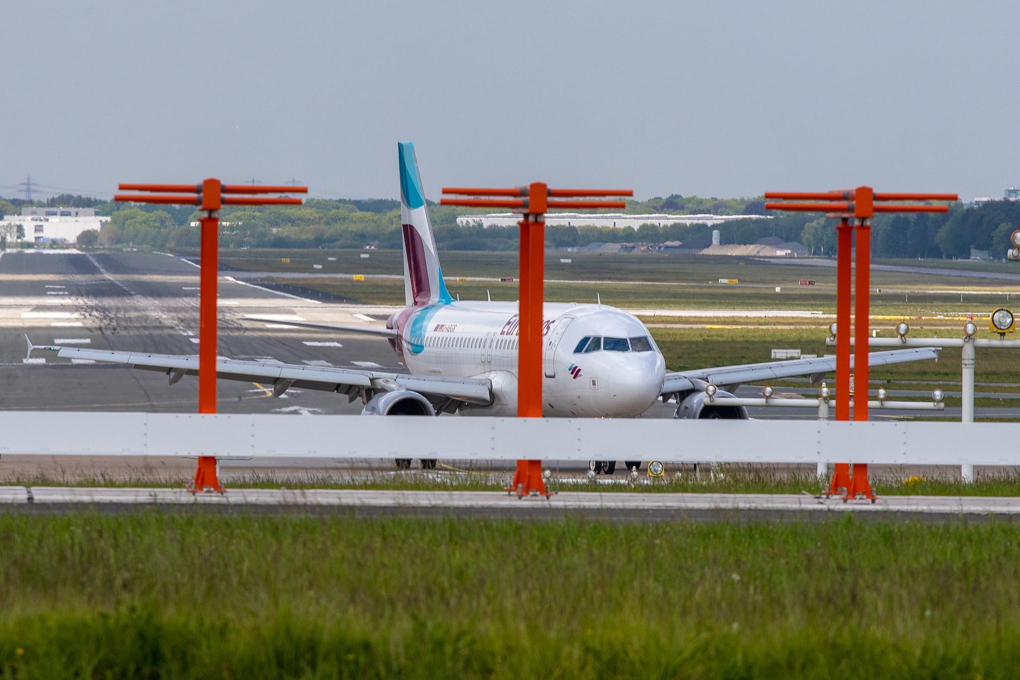 Hamburg Airport: Eurowings (EW / EWG) | Operator: Germanwings | Airbus A319-112 A319 | D-ABGR | MSN 3704