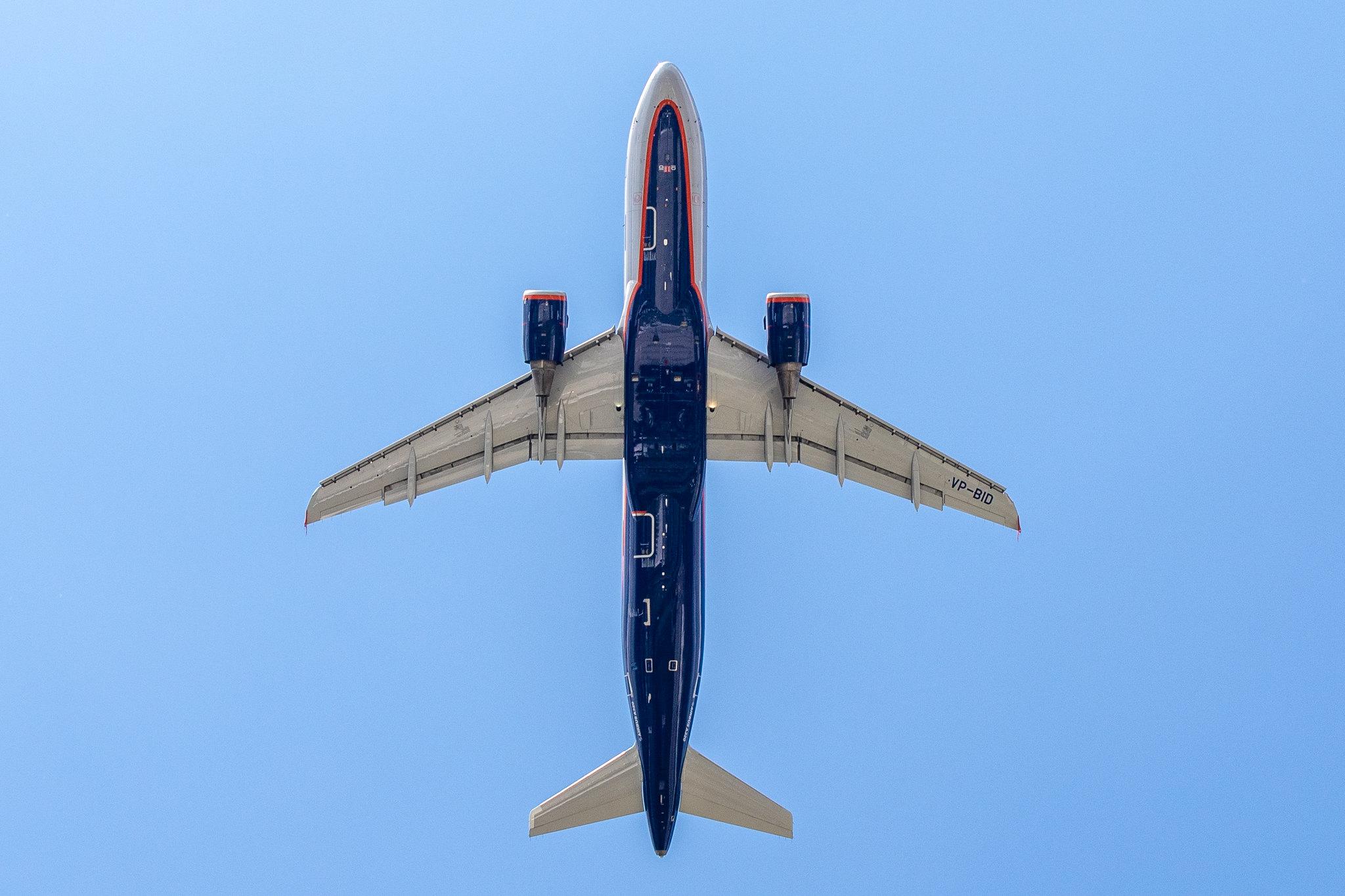 Hamburg Airport: Aeroflot (SU / AFL) |  Airbus A320-214 A320 | VP-BID | MSN 5421