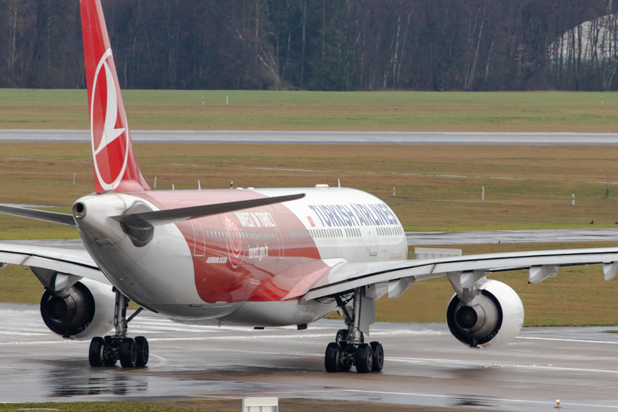 Hamburg Airport: Turkish Airlines (TK / THY) |  Livery: Invest in Turkey Livery |  Airbus A330-223 A332 | TC-JIZ | MSN 1118