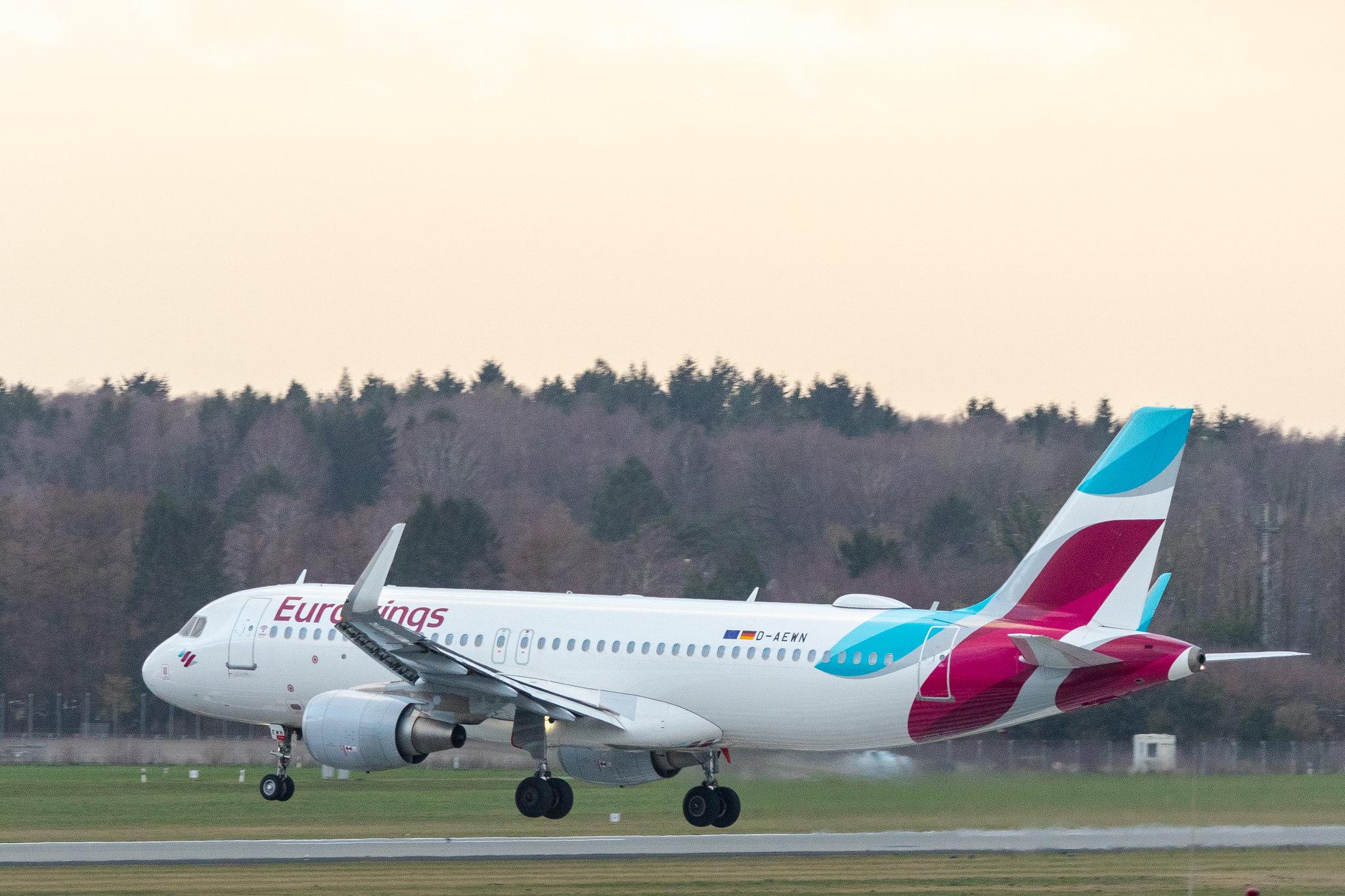 Hamburg Airport: Eurowings (EW / EWG) |  Airbus A320-214 A320 | D-AEWN | MSN 7393