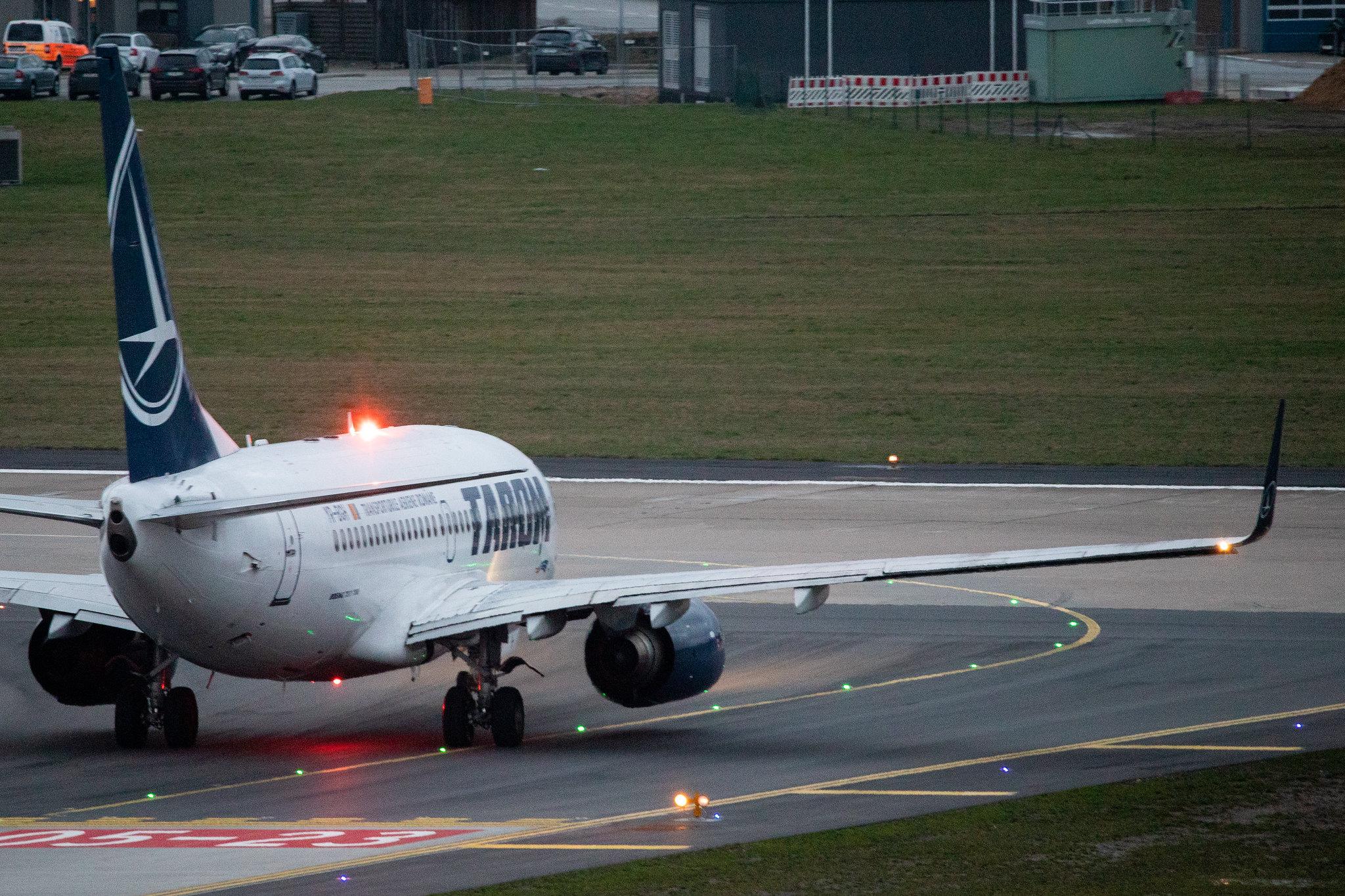 Hamburg Airport: Tarom (RO / ROT) |  Boeing 737-78J B737 | YR-BGH | MSN 28438