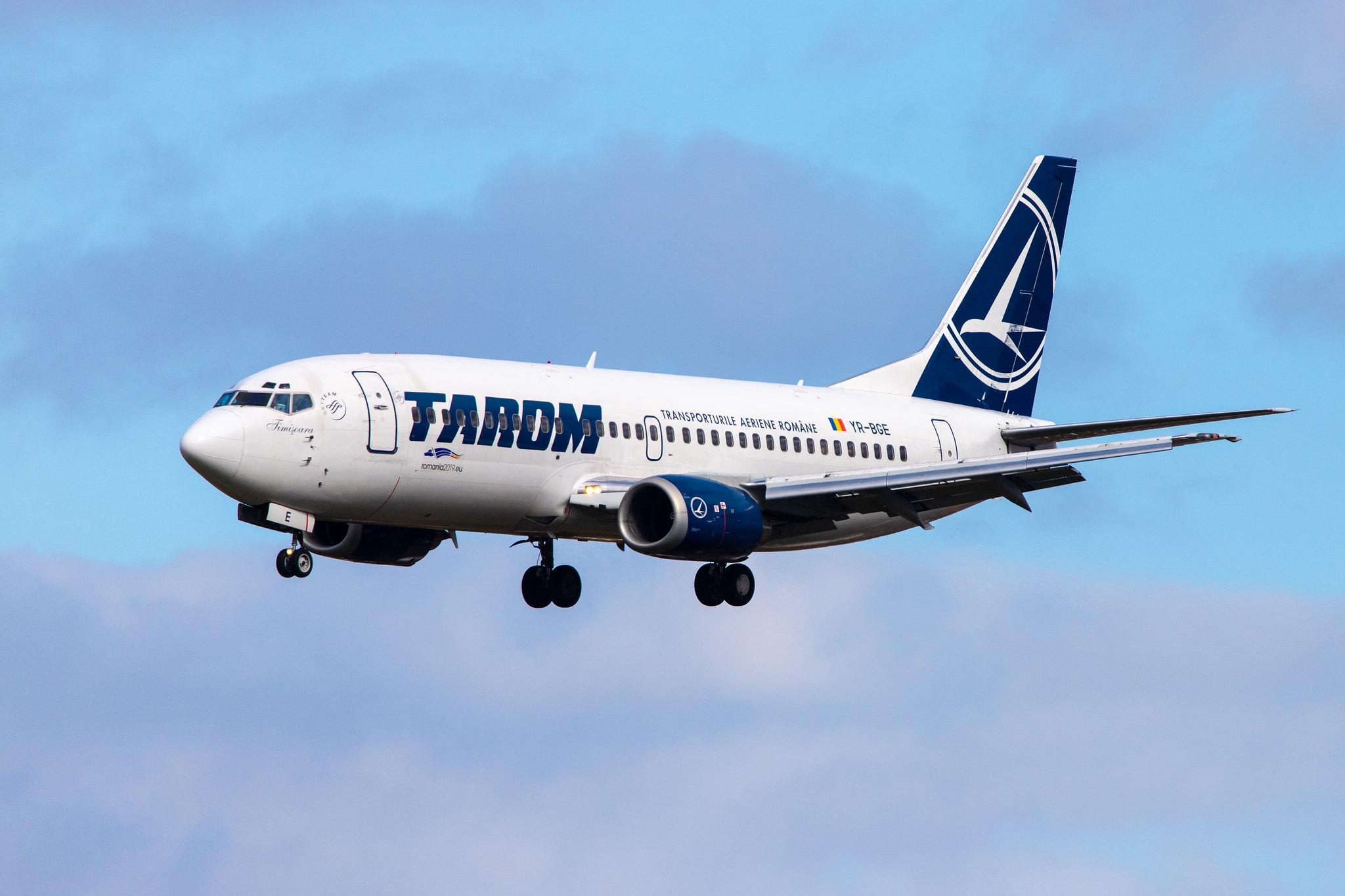 Hamburg Airport: Tarom (RO / ROT) |  Boeing 737-38J B733 | YR-BGE | MSN 27395