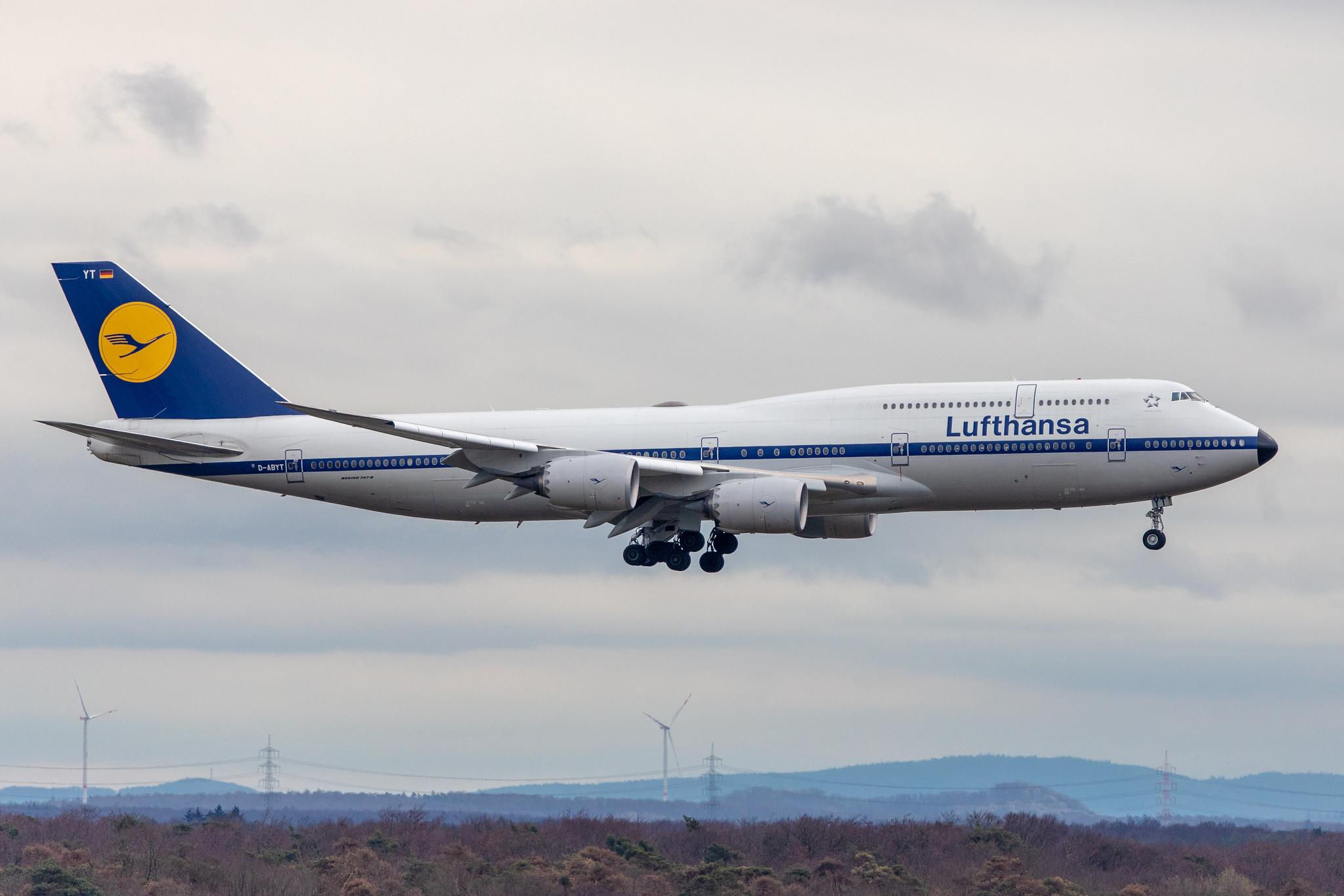 Frankfurt Airport: Lufthansa (LH / DLH) |  Livery: Retro Livery |  Boeing 747-830 B748 | D-ABYT | MSN 37844