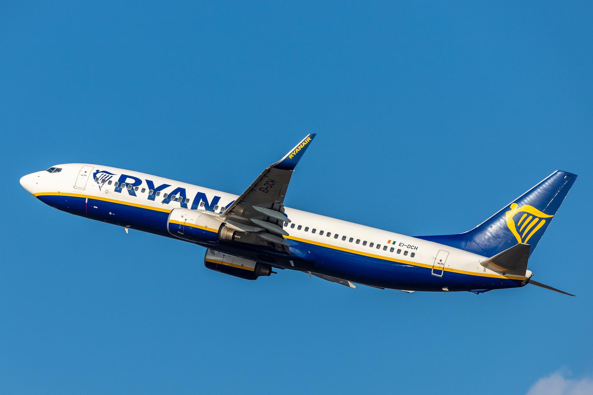 Köln Bonn Airport: Ryanair (FR / RYR) |  Boeing 737-8AS B738 | EI-DCH | MSN 33566
