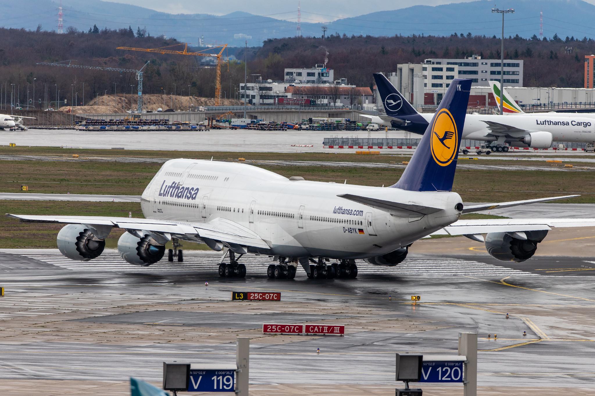 Frankfurt Airport: Lufthansa (LH / DLH) |  Boeing 747-830 B748 | D-ABYK | MSN 37835
